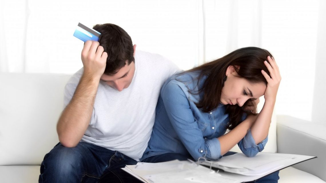 3 raisons pour lesquelles les gens ont du mal à se désendetter